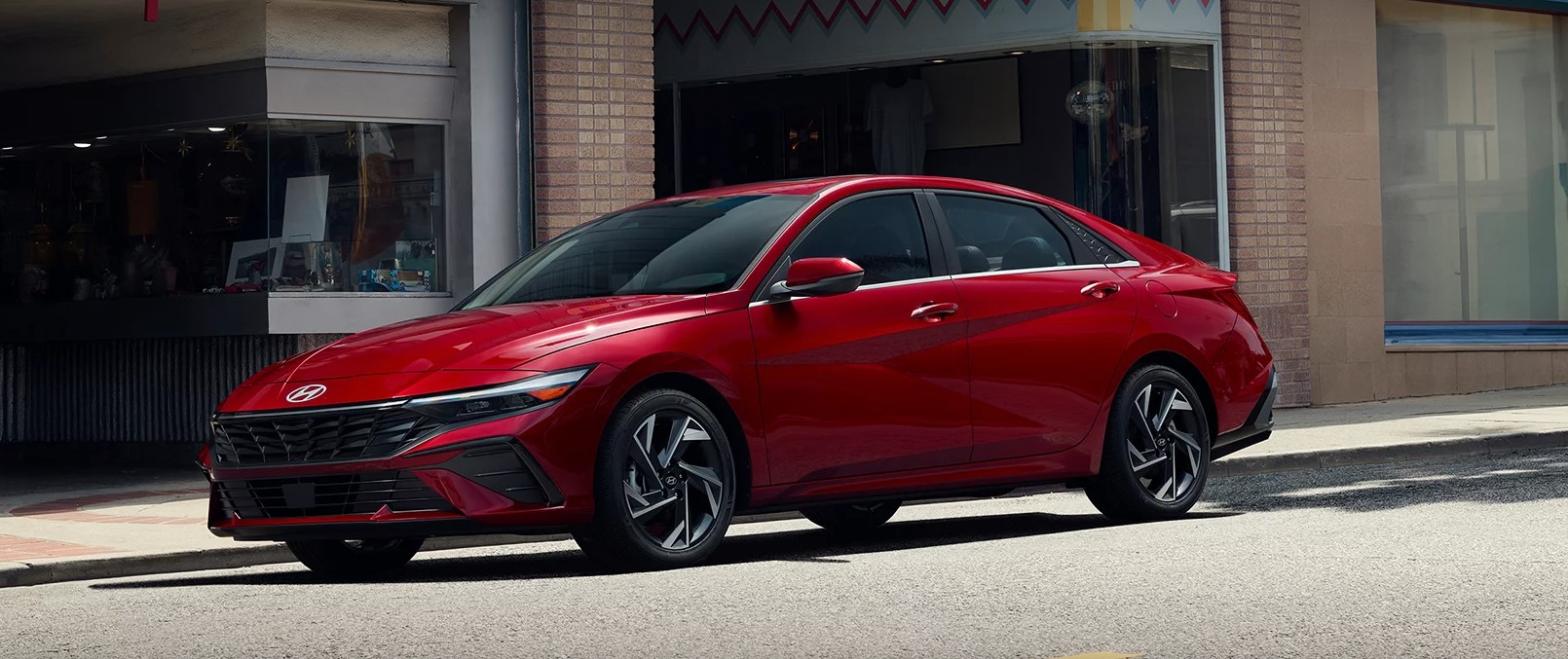 2025 Hyundai Elantra Performance Features