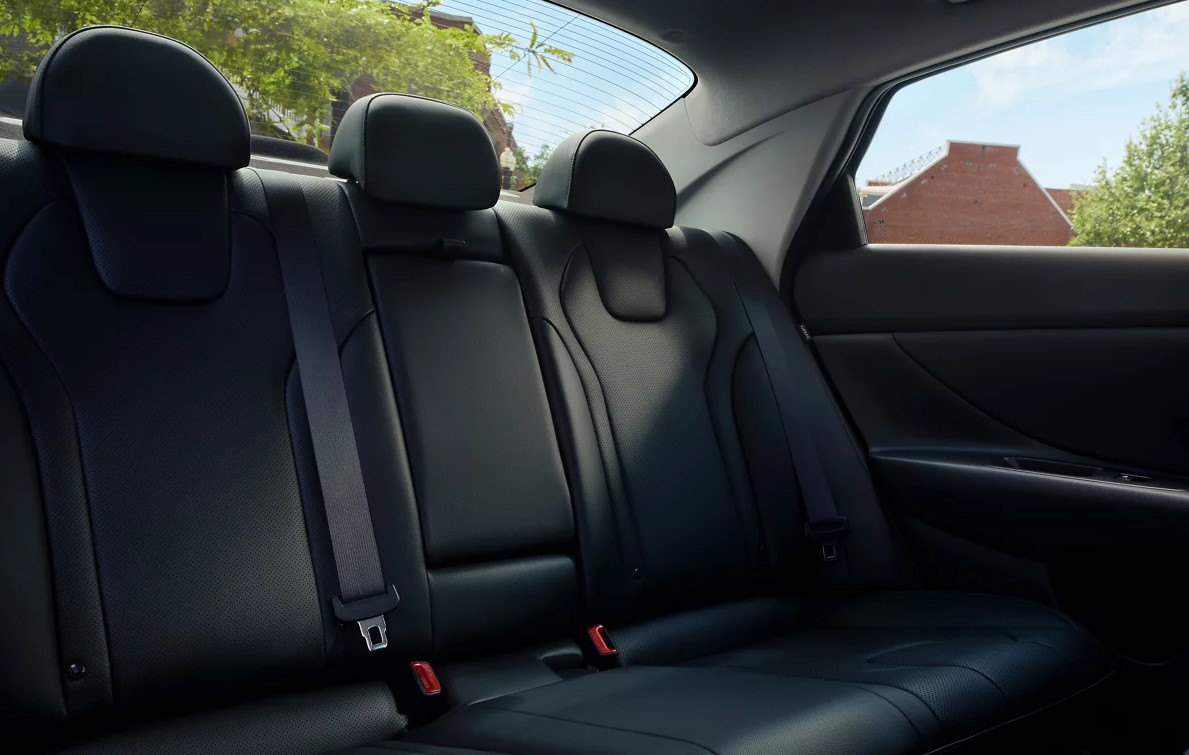 What are the 2025 Hyundai Elantra Interior Color Options?