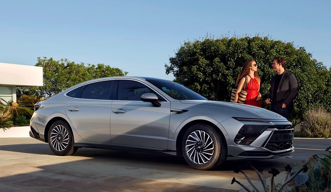 2025 Hyundai Sonata Hybrid Performance