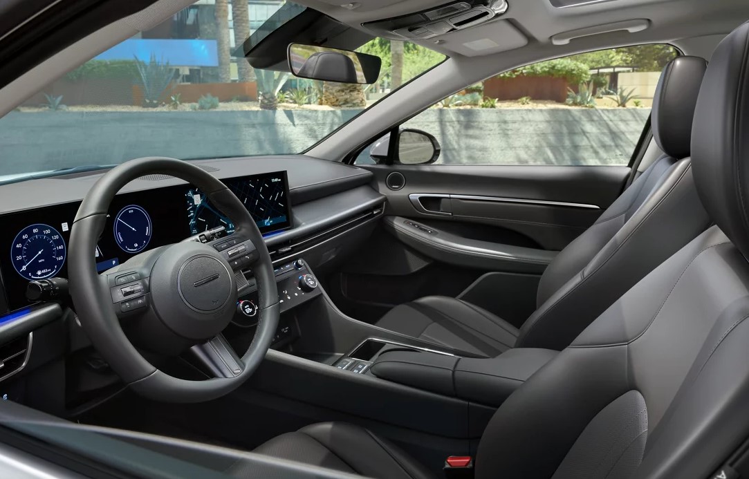 2025 Hyundai Sonata Hybrid Interior