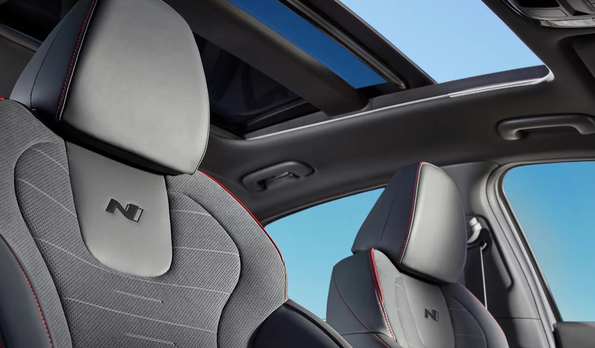What are the 2025 Hyundai Sonata Interior Color Options?