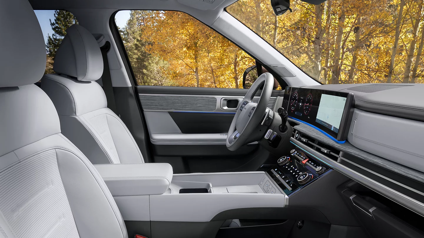 2026 Hyundai Santa Fe Hybrid Interior