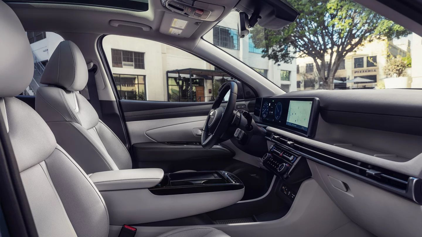 2026 Hyundai Tucson Hybrid Interior