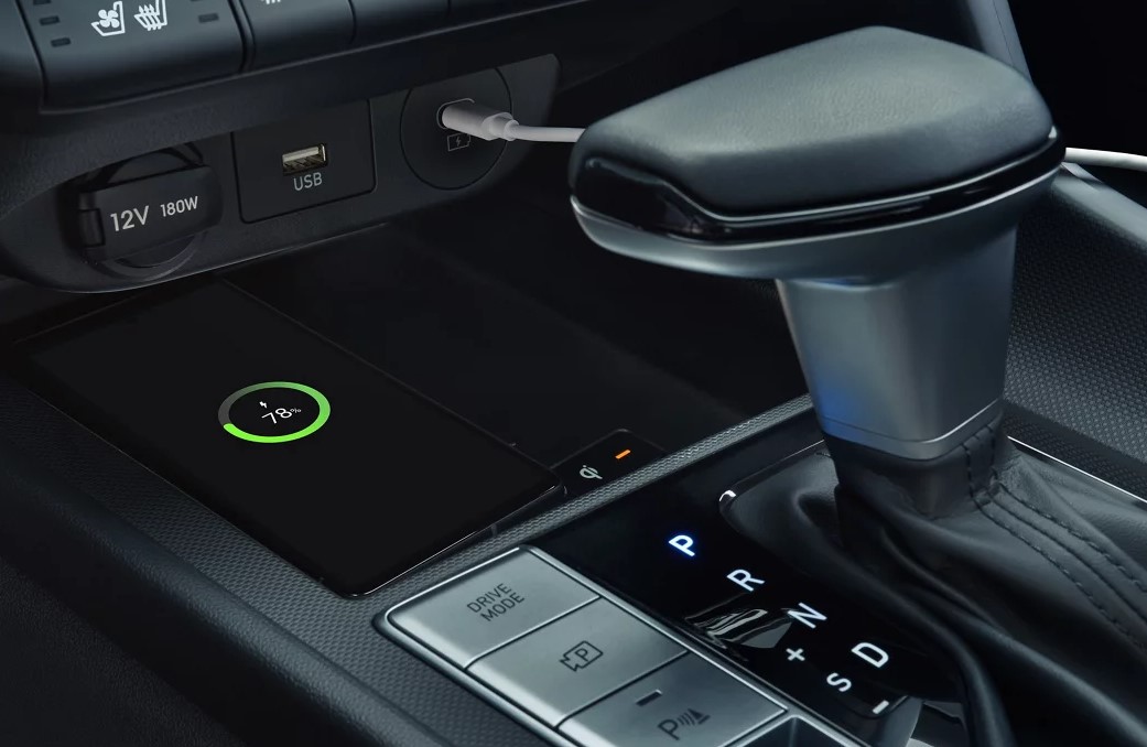 2026 Hyundai Elantra Hybrid Gas Mileage by trim level