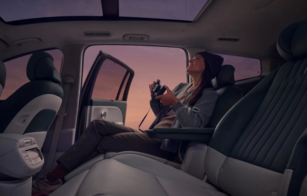 2026 Hyundai IONIQ 9 Interior