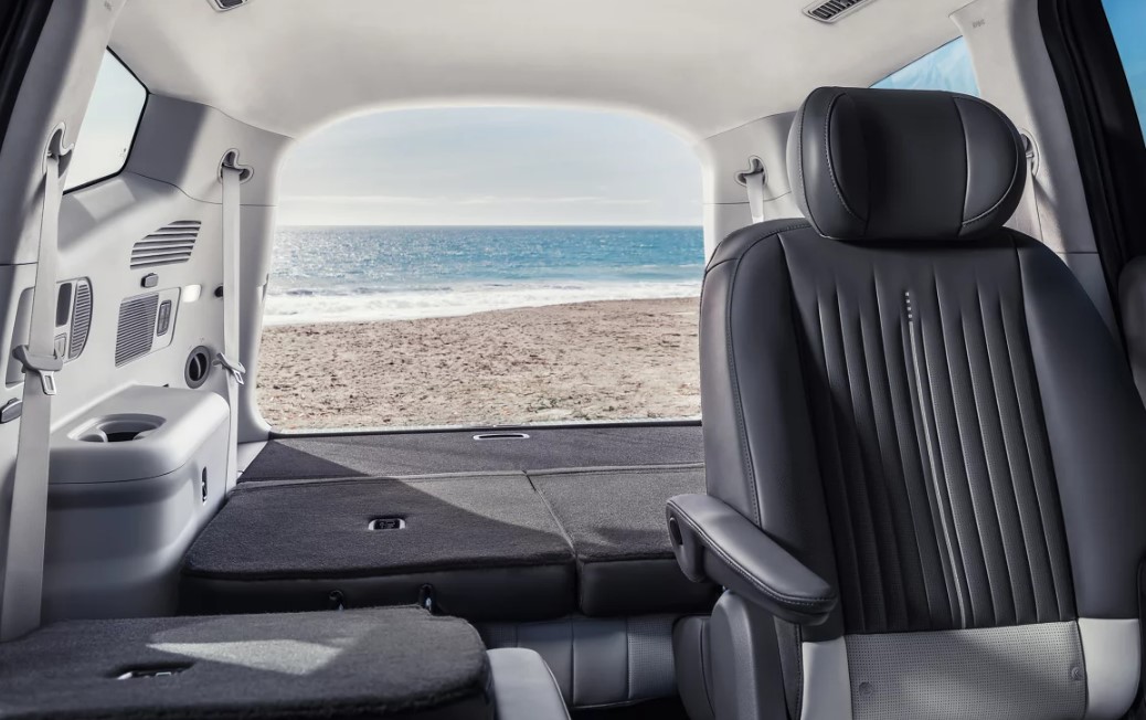 How Wide Is a Hyundai IONIQ 9?